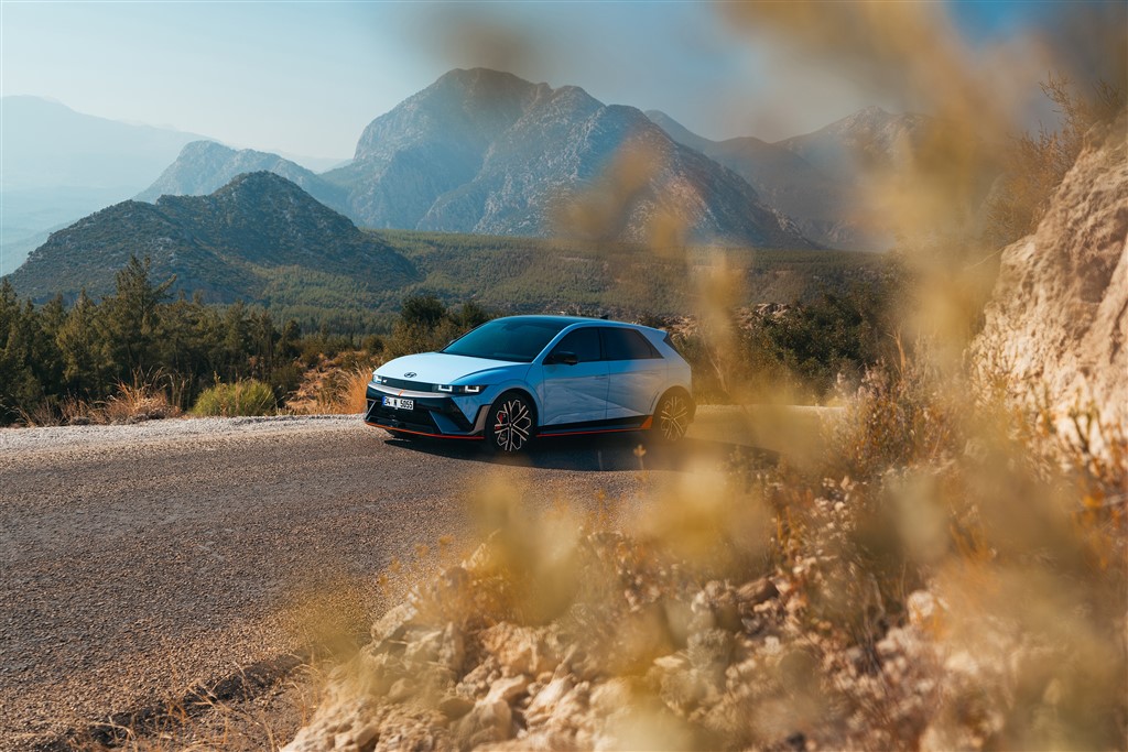 Sürüş Dinamikleriyle Ünlü Hyundai IONIQ 5 N Şimdi Türkiye’de